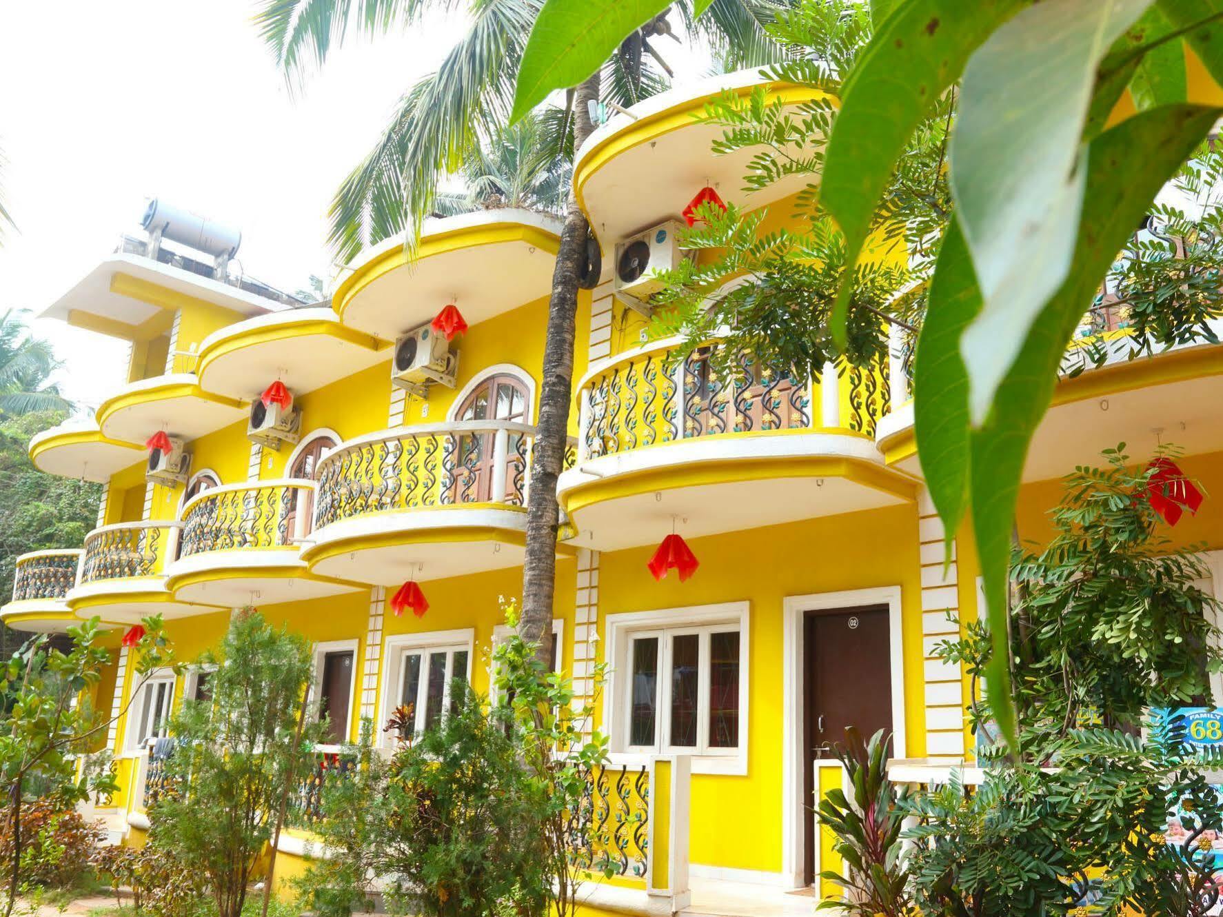 Dreams Palm Beach Resort Calangute Buitenkant foto